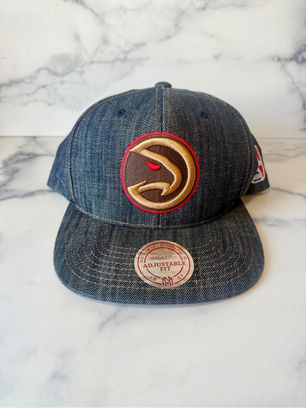 NWT Mitchell & Ness Atlanta Hawks Denim Snapback Hat NBA Adjustable Cap
